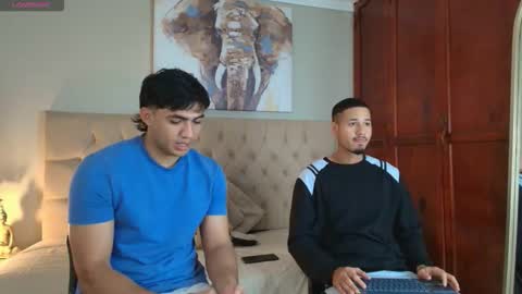 janomar01 online show from January 7, 6:43 pm