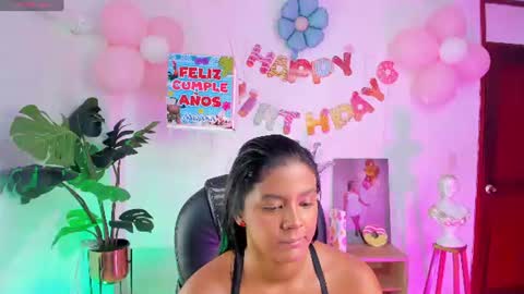 Snapshot of jany__love chatting on June 22, 10:56 am JANY online show from June 22, 10:56 am