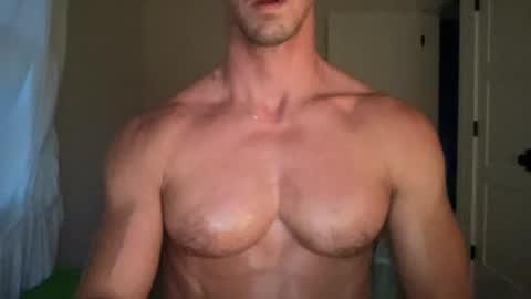 Snapshot of jared_cam chatting on July 19, 10:19 am jared_cam online show from July 19, 10:19 am