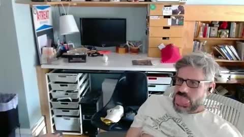 jareth_returns online show from November 15, 4:36 pm