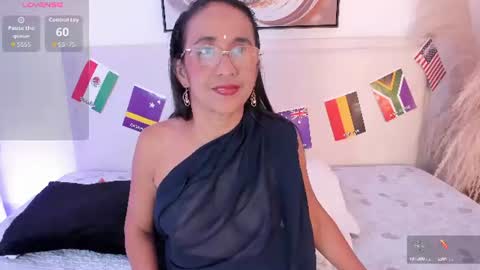 Snapshot of jashh_ chatting on June 23, 7:12 pm jash online show from June 23, 7:12 pm