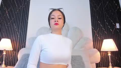 Snapshot of jaslyn__smith chatting on June 13, 5:22 pm Jaslyn online show from June 13, 5:22 pm