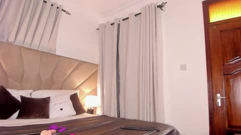 jasmin_melons online show from February 4, 3:56 am