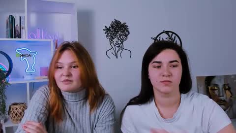 jasmine_eyes online show from February 19, 12:34 pm