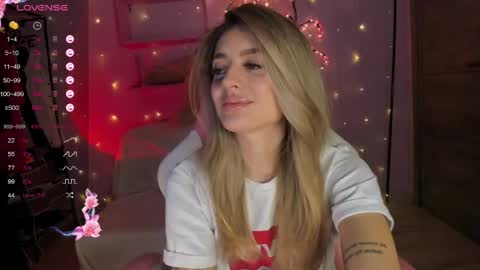 jasmine_ur_princess online show from March 6, 6:10 am