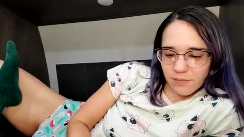 Snapshot of jasmineelizabeth chatting on January 26, 3:25 pm jasmineelizabeth online show from January 26, 3:25 pm