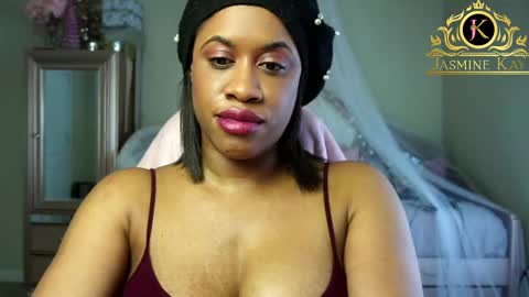 Snapshot of jasminekay chatting on February 25, 7:47 pm JasmineKay online show from February 25, 7:47 pm