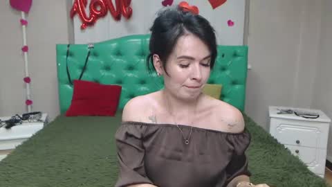 Snapshot of jasminekouch chatting on July 3, 6:14 pm JasmineKouch online show from July 3, 6:14 pm
