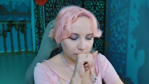 Jasmine online show from January 24, 7:07 pm