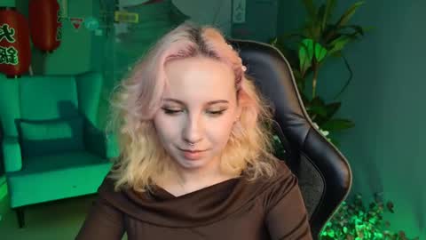 Jasmine online show from February 13, 8:27 am