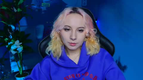 Jasmine online show from February 25, 5:08 am