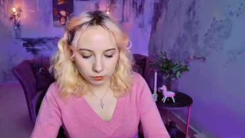 Jasmine online show from March 6, 11:25 am