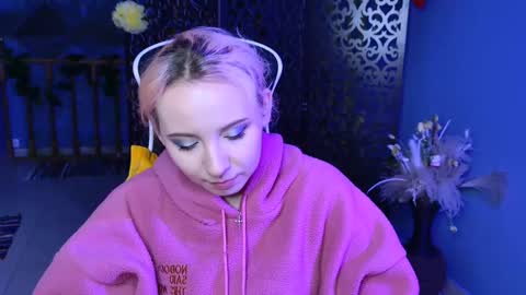 Jasmine online show from March 11, 8:20 am