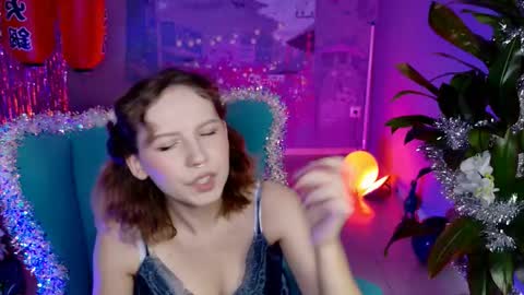 Jasmine online show from December 20, 6:09 am