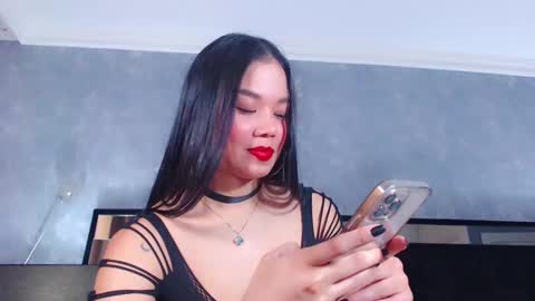 Snapshot of jasminemoore chatting on February 16, 5:15 pm Jazmin online show from February 16, 5:15 pm