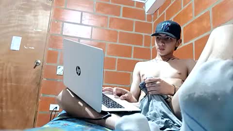 JASON BLESS1 online show from December 21, 3:46 am