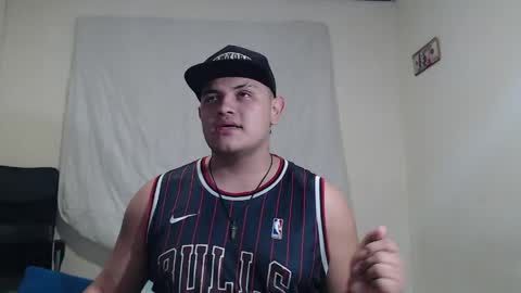 Snapshot of jason_boy_ chatting on May 2, 5:01 am jason_boy_ online show from May 2, 5:01 am