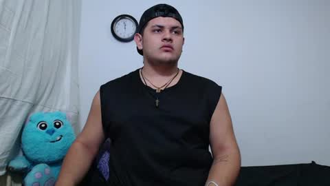 Snapshot of jason_boy_ chatting on July 1, 4:58 am jason_boy_ online show from July 1, 4:58 am