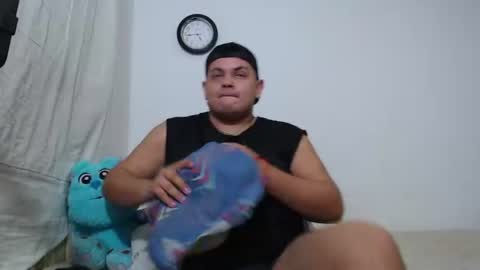 Snapshot of jason_boy_ chatting on July 9, 6:50 am jason_boy_ online show from July 9, 6:50 am
