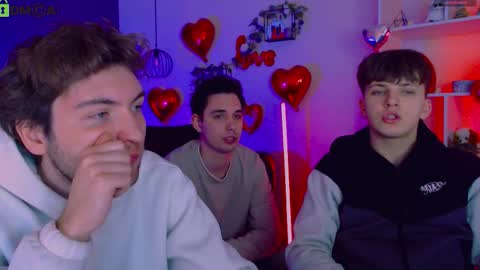 Snapshot of jason_sweety_ chatting on February 27, 9:31 am Your Jason online show from February 27, 9:31 am