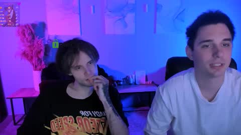 Snapshot of jason_sweety_ chatting on March 2, 7:43 pm Your Jason online show from March 2, 7:43 pm