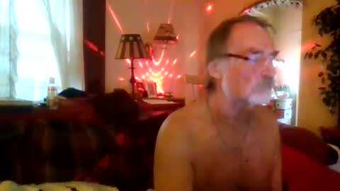 Snapshot of jasonreloaded694u chatting on May 22, 4:45 pm Jason online show from May 22, 4:45 pm