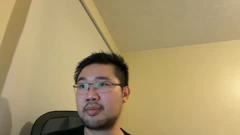 Snapshot of jasonryu2025 chatting on December 18, 4:57 pm Jason Ryu online show from December 18, 4:57 pm