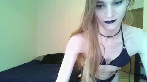 JasperArgyle online show from December 13, 8:14 pm