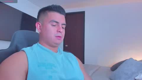 JBrooksXx online show from February 16, 6:37 pm