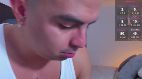 JBrooksXx online show from February 25, 12:26 pm