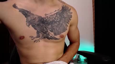 Snapshot of jasson_king01 chatting on May 17, 3:48 am JKing online show from May 17, 3:48 am