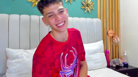 Snapshot of jasson_smit chatting on December 2, 7:16 pm J A S S O N online show from December 2, 7:16 pm