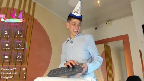 Snapshot of jasson_smit chatting on October 7, 8:17 pm J A S S O N online show from October 7, 8:17 pm