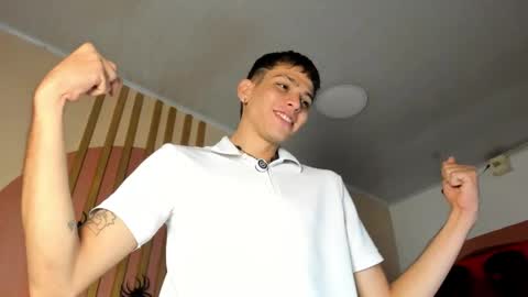 Snapshot of jasson_smit chatting on October 23, 1:32 pm J A S S O N online show from October 23, 1:32 pm