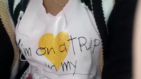 Snapshot of jasspreettt chatting on March 7, 3:28 pm jasspreettt online show from March 7, 3:28 pm