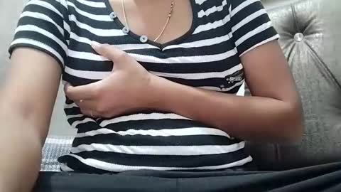 jasspreettt online show from April 26, 5:49 am