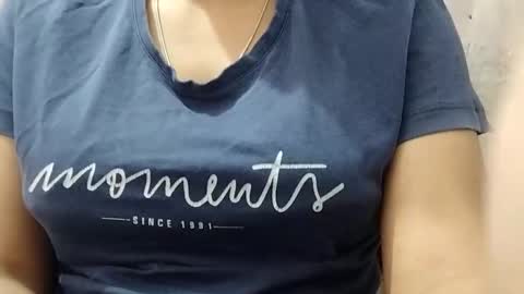 jasspreettt online show from April 27, 1:25 am