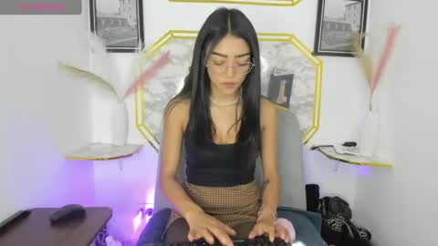 Jaulyn online show from June 11, 8:29 pm