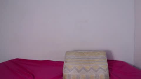 Snapshot of jave_rave chatting on April 24, 5:43 am jave_rave online show from April 24, 5:43 am