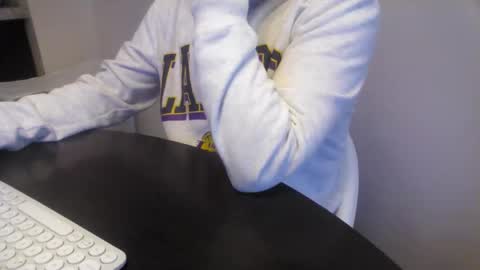 Snapshot of javi94valenciap chatting on December 5, 11:16 am javi94valenciap online show from December 5, 11:16 am