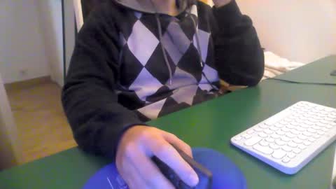 Snapshot of javi94valenciap chatting on February 16, 12:54 pm javi94valenciap online show from February 16, 12:54 pm