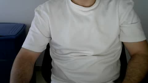 Snapshot of javi94valenciap chatting on June 13, 9:18 am javi94valenciap online show from June 13, 9:18 am