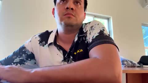 Snapshot of javiercta3 chatting on November 17, 9:09 pm javier online show from November 17, 9:09 pm