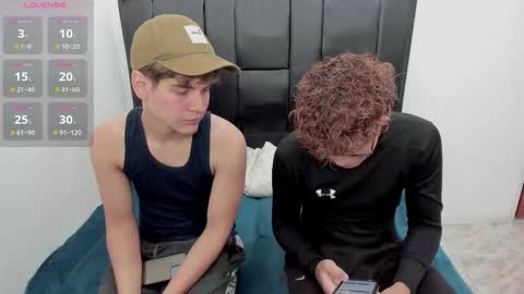 javieryalejandro online show from October 27, 2:54 pm