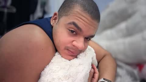 javiSdick online show from February 8, 3:32 am