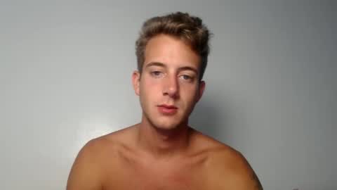 Snapshot of jaxholmes chatting on May 31, 4:14 pm Jax Holmes online show from May 31, 4:14 pm