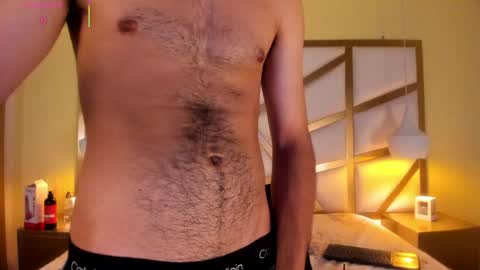 Snapshot of jaxon_carter chatting on May 13, 2:20 am jaxon_carter online show from May 13, 2:20 am