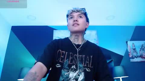 JAX online show from February 4, 3:23 am