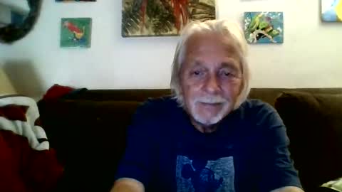 Snapshot of jay_jay1475 chatting on May 8, 5:29 pm jay-jay1475 online show from May 8, 5:29 pm