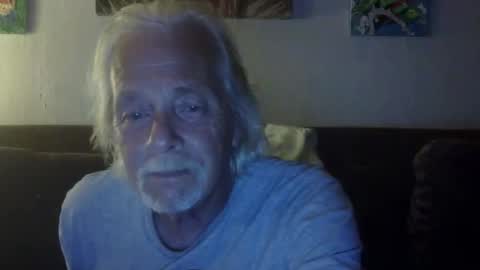 Snapshot of jay_jay1475 chatting on May 16, 4:09 am jay-jay1475 online show from May 16, 4:09 am